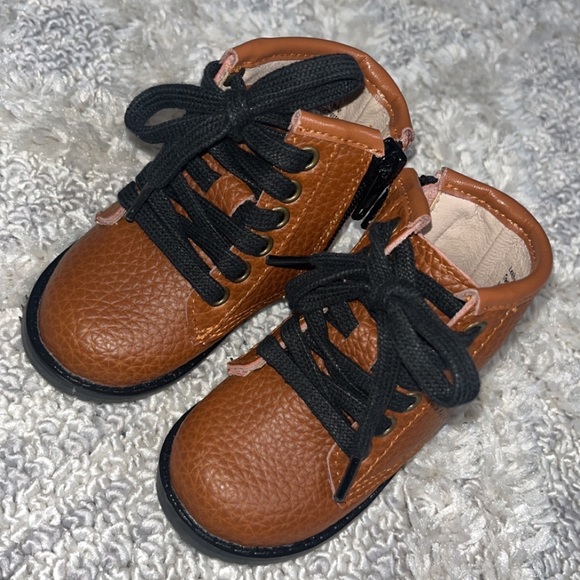 Monkey Feet Shoes 62 Monkey Feet Boots Poshmark